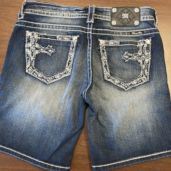 Miss Me mid-shorts sz 28 - Picture 3 of 5